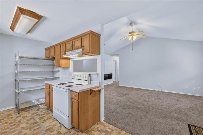 401 S Llano Street, Whitney TX 76692 - Photo 8