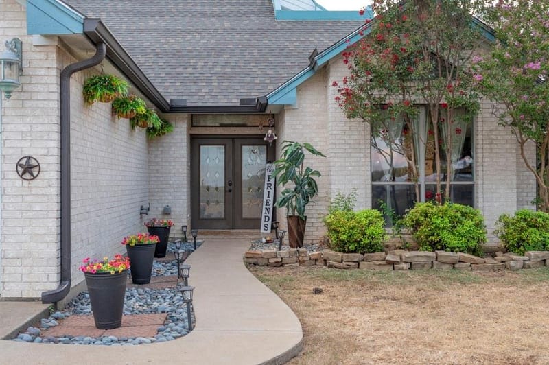 9024 S Highway 174, Rio Vista TX 76093 - Photo 2