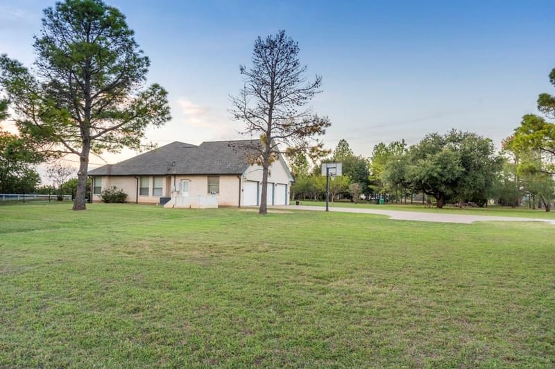 9024 S Highway 174, Rio Vista TX 76093 - Photo 38