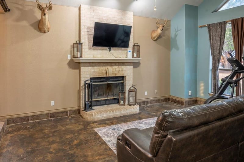 9024 S Highway 174, Rio Vista TX 76093 - Photo 10