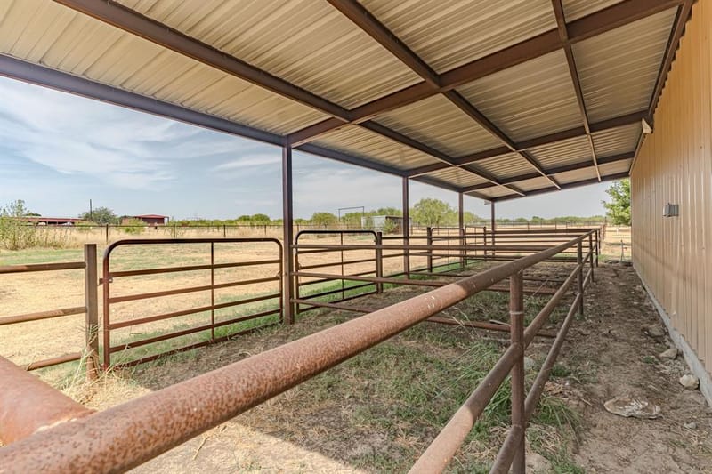 113 Stonegate Avenue, Brock TX 76087 - Photo 34