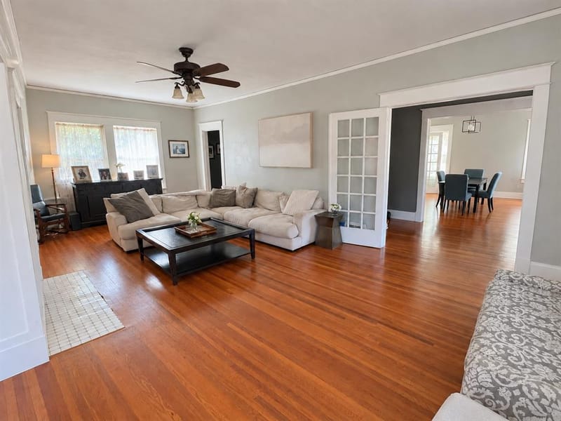 2221 Park Place Avenue, Fort Worth TX 76110 - Photo 7