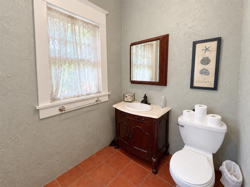 2221 Park Place Avenue, Fort Worth TX 76110 - Photo 15