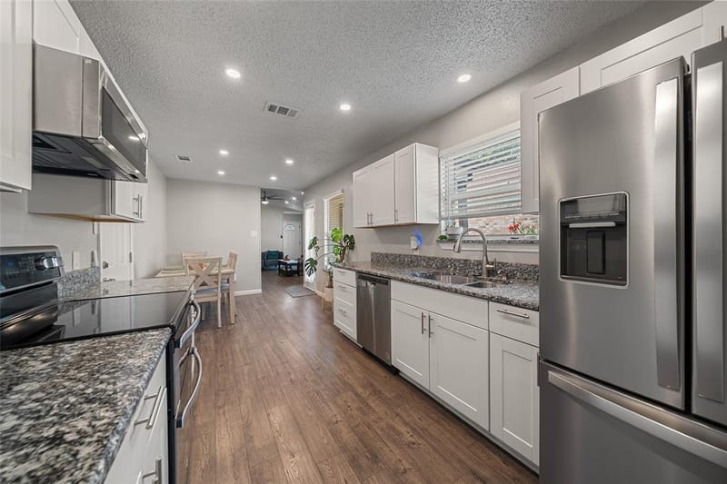 2313 Markland Street, Irving TX 75060 - Photo 13