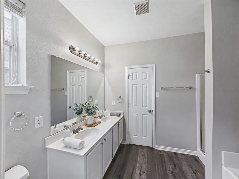 1016 Oakcrest Drive, Providence Village TX 76227 - Photo 16