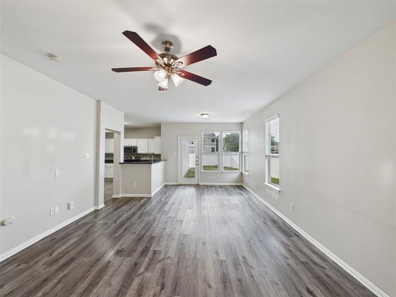 1016 Oakcrest Drive, Providence Village TX 76227 - Photo 8