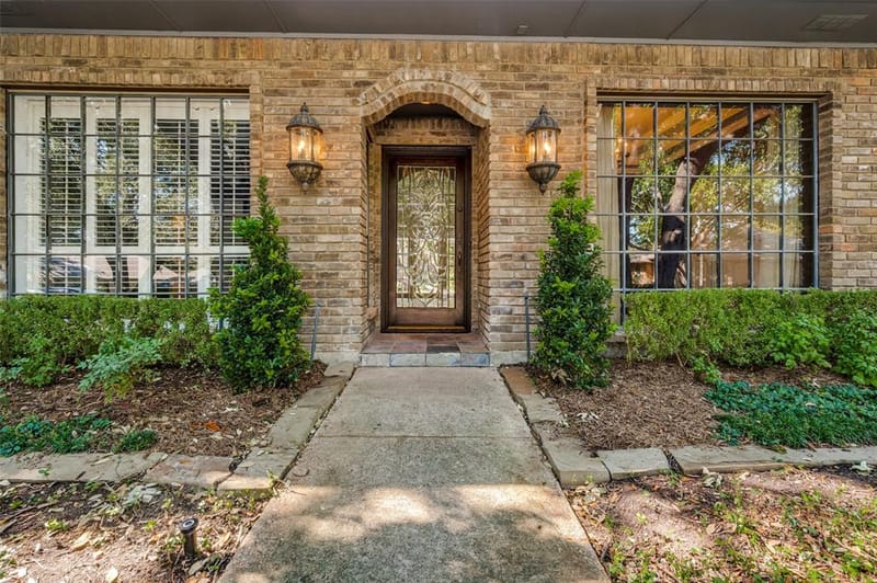 7333 Pleasant View Drive, Dallas TX 75231
