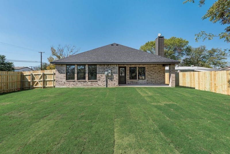 804 Vaquero Street, White Settlement TX 76108 - Photo 23