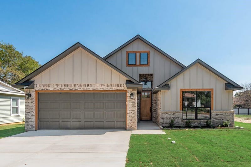 804 Vaquero Street, White Settlement TX 76108 - Photo 6