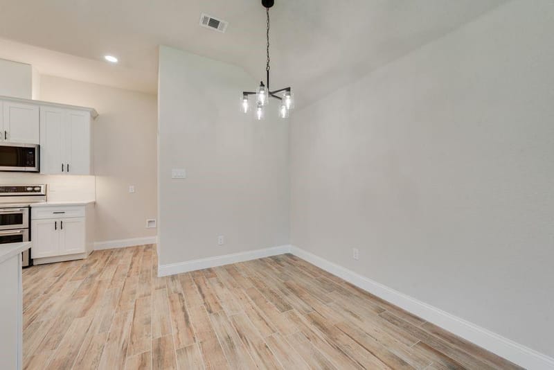 804 Vaquero Street, White Settlement TX 76108 - Photo 12