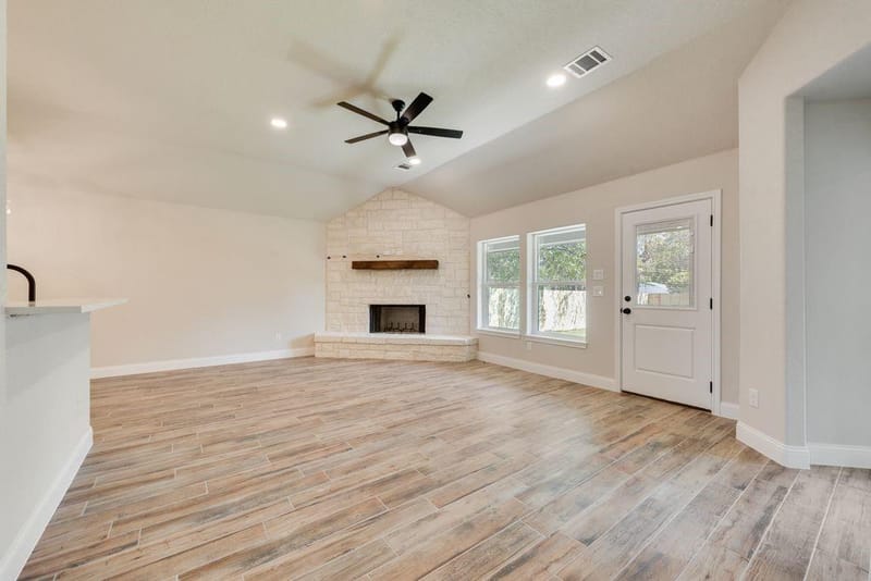 804 Vaquero Street, White Settlement TX 76108 - Photo 10