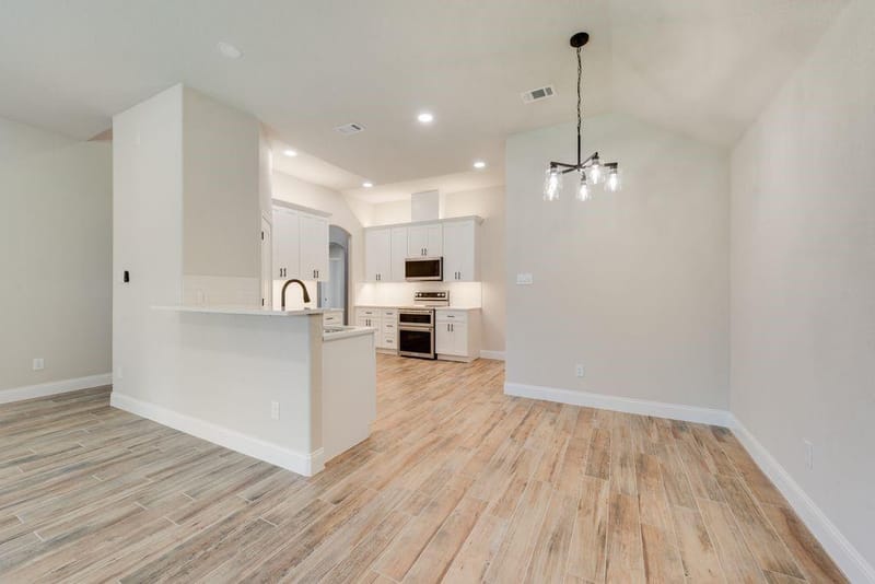 804 Vaquero Street, White Settlement TX 76108 - Photo 11