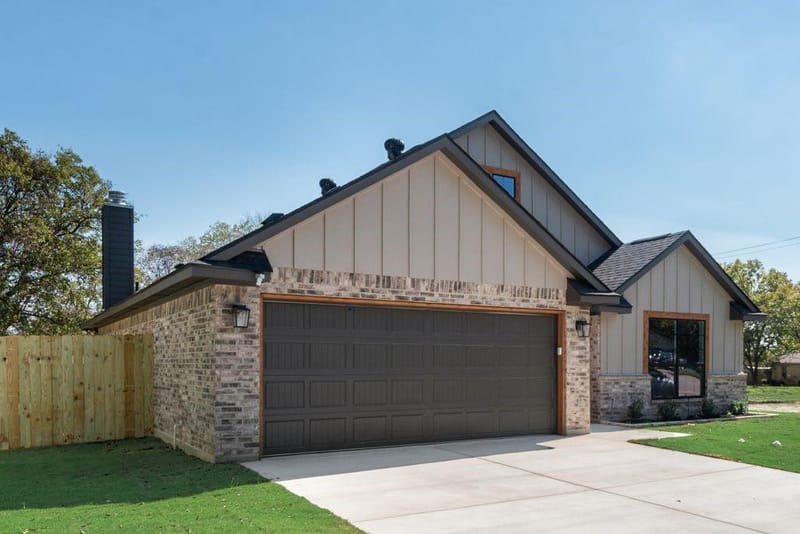804 Vaquero Street, White Settlement TX 76108 - Photo 4