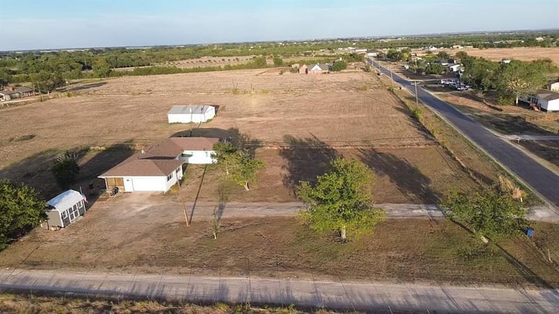 203 Farrar Road, Waxahachie TX 75165 - Photo 10