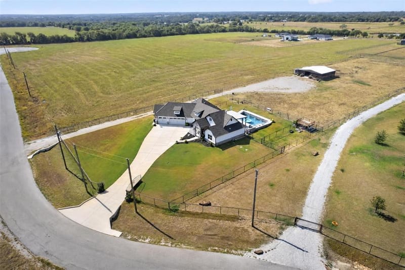 228 Chambers Creek Trail, Alvarado TX 76009 - Photo 37