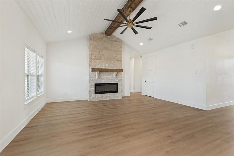 2485 Cottondale Road, Springtown TX 76082 - Photo 8