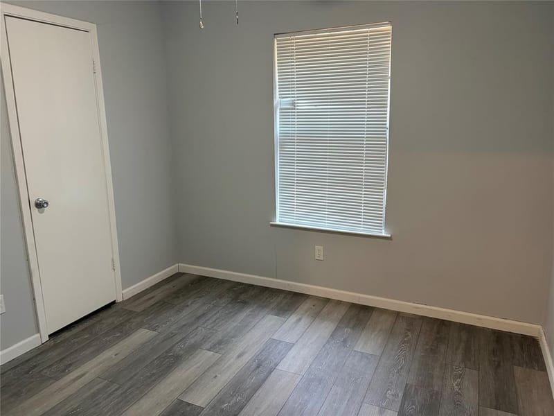 1025 Fox River Lane, Fort Worth TX 76120 - Photo 12