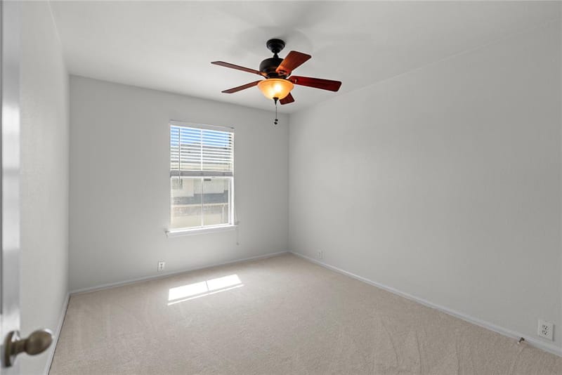 565 Legends Drive, Lewisville TX 75057 - Photo 17