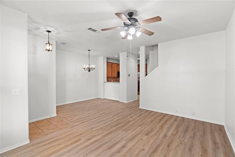 565 Legends Drive, Lewisville TX 75057 - Photo 7