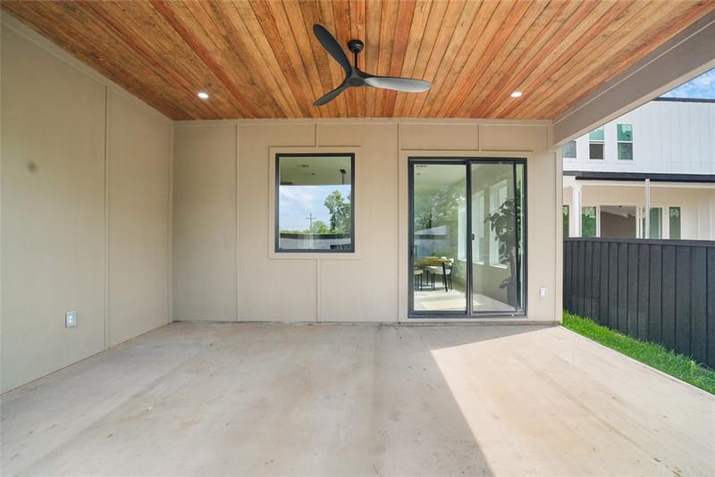 1827 Pollard Street, Dallas TX 75208 - Photo 27