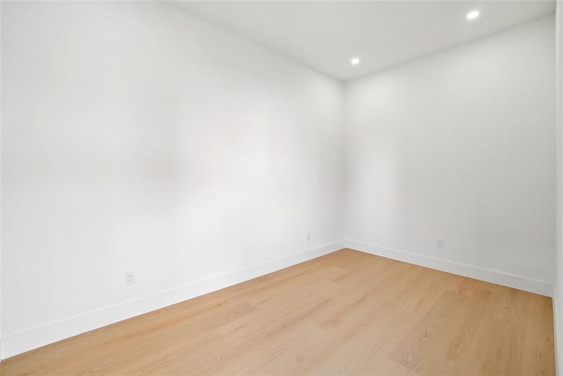 1827 Pollard Street, Dallas TX 75208 - Photo 24