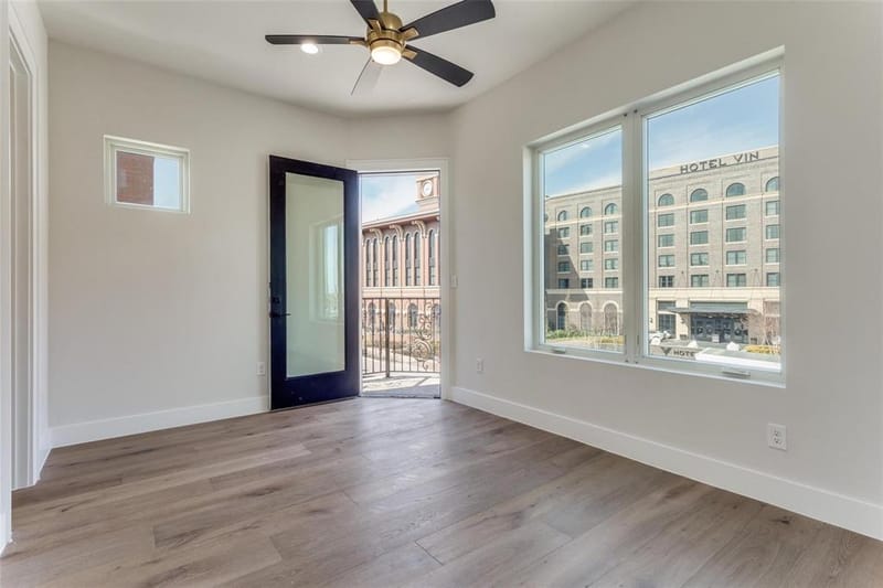 250 E Dallas Street # 114, Grapevine TX 76051 - Photo 20