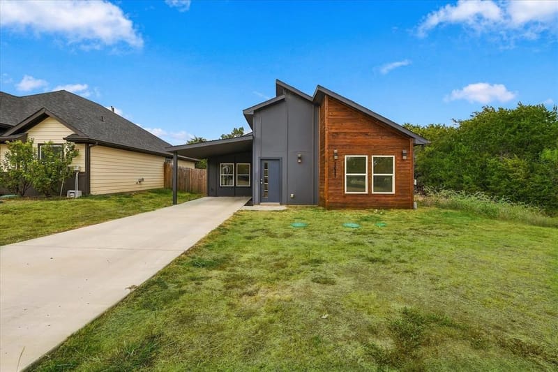 3023 Brazos River Drive, Granbury TX 76048 - Photo 2