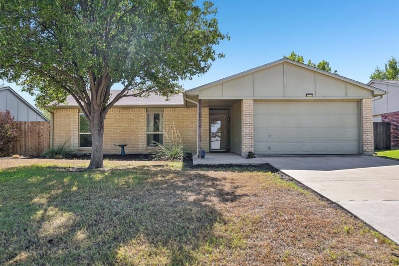 5312 Nash Drive, The Colony TX 75056 - Photo 2