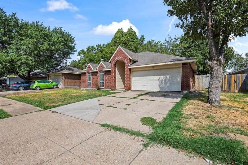 1219 Brooklawn Drive, Arlington TX 76018 - Photo 24