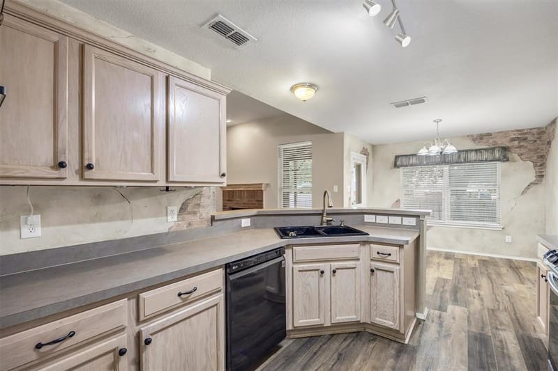 419 River Oaks Boulevard, Waxahachie TX 75165 - Photo 21