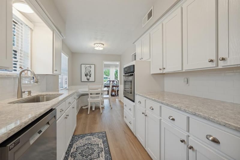 10408 Vistadale Drive, Dallas TX 75238 - Photo 16