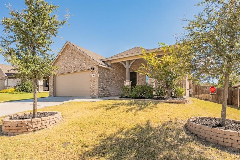 1821 Abelia Lane, Weatherford TX 76086 - Photo 2