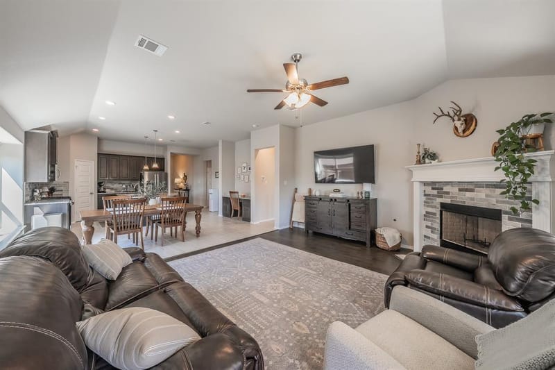 1821 Abelia Lane, Weatherford TX 76086 - Photo 17