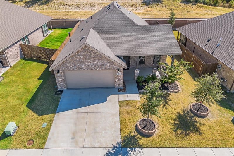 1821 Abelia Lane, Weatherford TX 76086