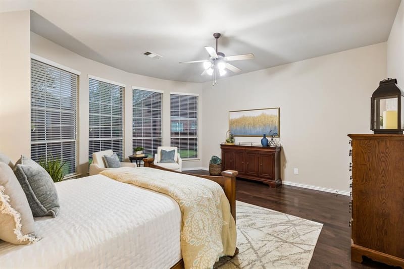 1061 Noble Avenue, Lantana TX 76226 - Photo 13