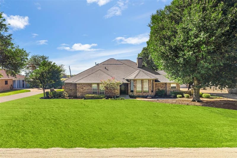 206 Cripple Creek Road, Glenn Heights TX 75154