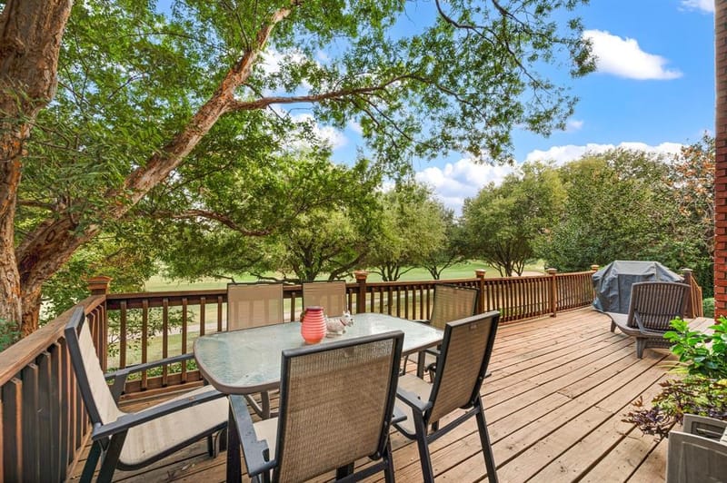 7626 Lakecrest Circle, Irving TX 75063 - Photo 26