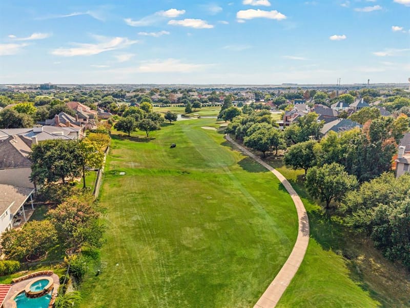 7626 Lakecrest Circle, Irving TX 75063 - Photo 36