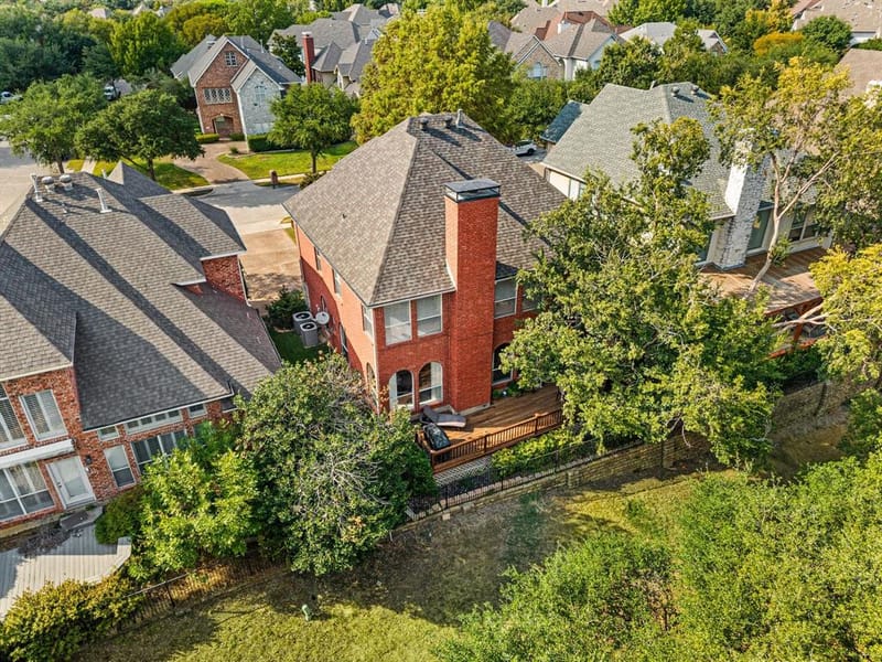 7626 Lakecrest Circle, Irving TX 75063 - Photo 30