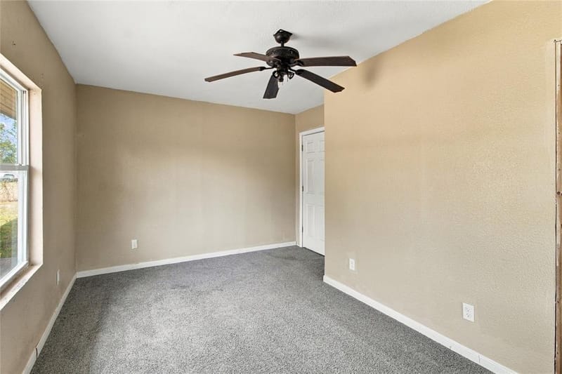 1504 S Travis Avenue, Denison TX 75021 - Photo 11