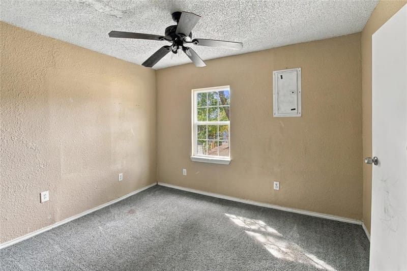 1504 S Travis Avenue, Denison TX 75021 - Photo 8