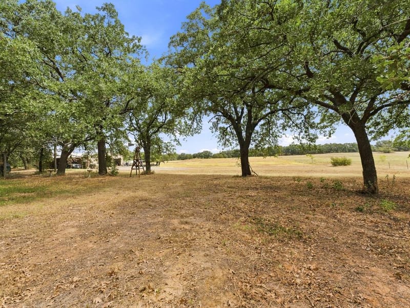 477 County Road 1550, Chico TX 76431 - Photo 24