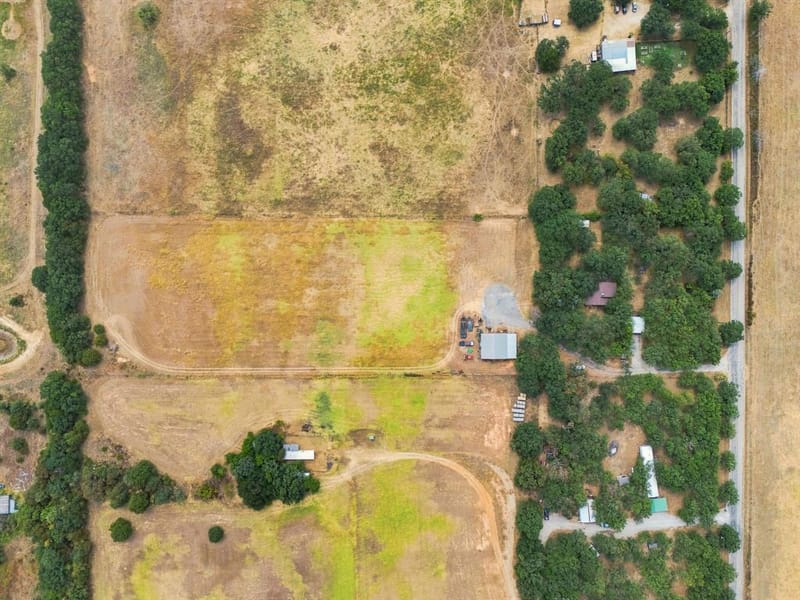 477 County Road 1550, Chico TX 76431 - Photo 34