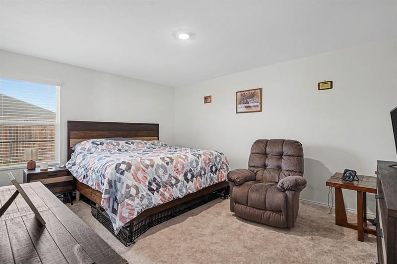 11722 Glorietta Road, Rhome TX 76078 - Photo 7