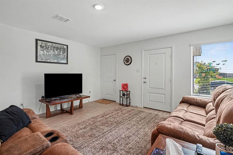 11722 Glorietta Road, Rhome TX 76078 - Photo 4