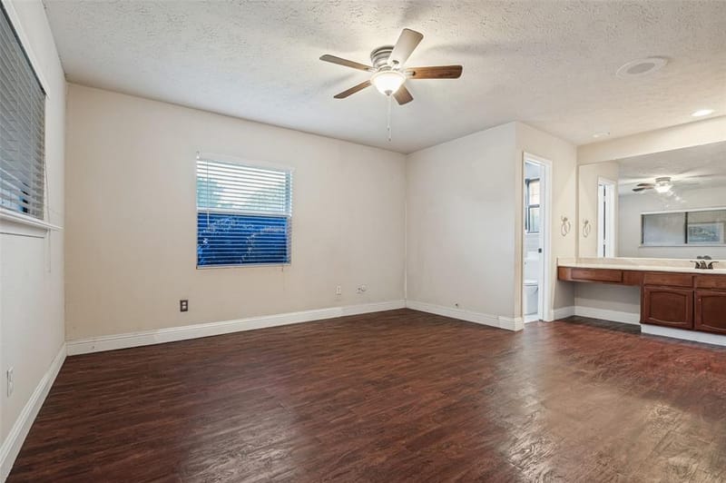 2307 Busch Drive, Arlington TX 76014 - Photo 16