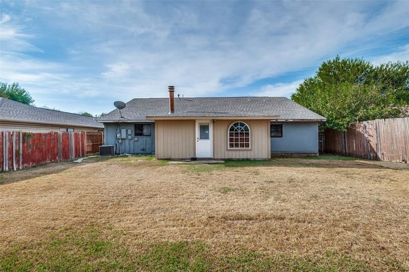 2307 Busch Drive, Arlington TX 76014 - Photo 22