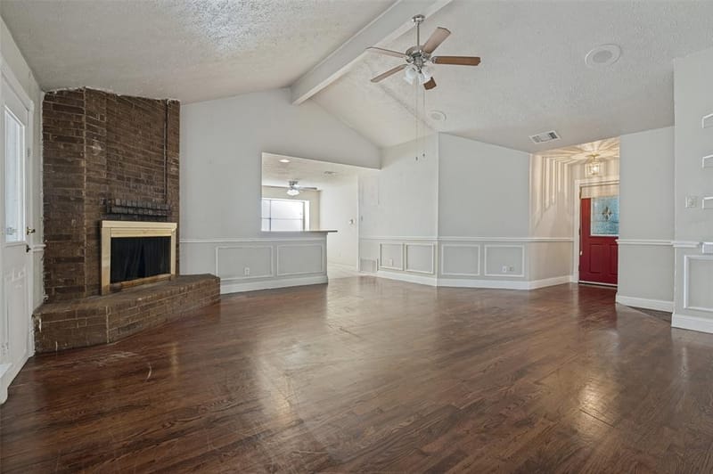 2307 Busch Drive, Arlington TX 76014 - Photo 4