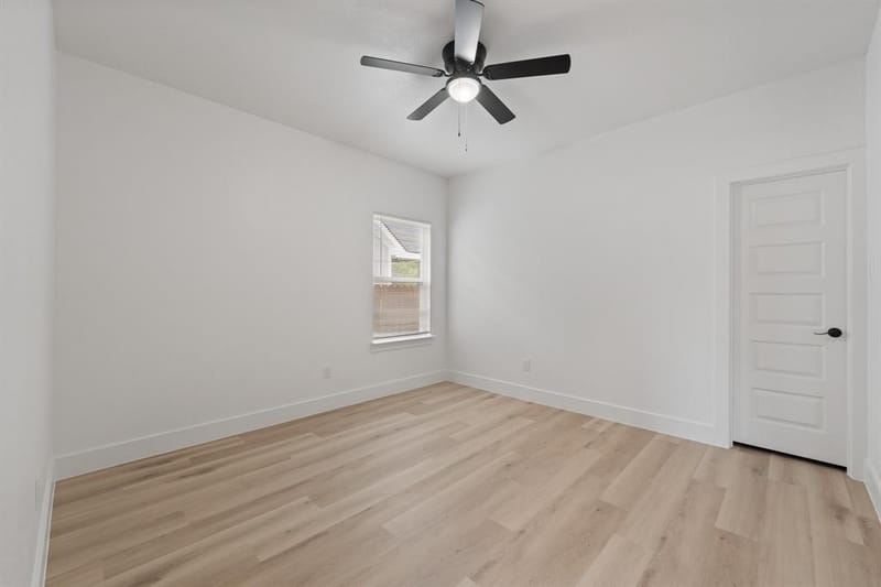 813 Tierney Road, Fort Worth TX 76112 - Photo 21