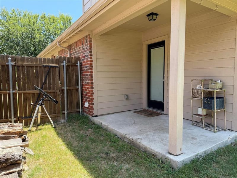 224 Spring Hollow Drive, Saginaw TX 76131 - Photo 22